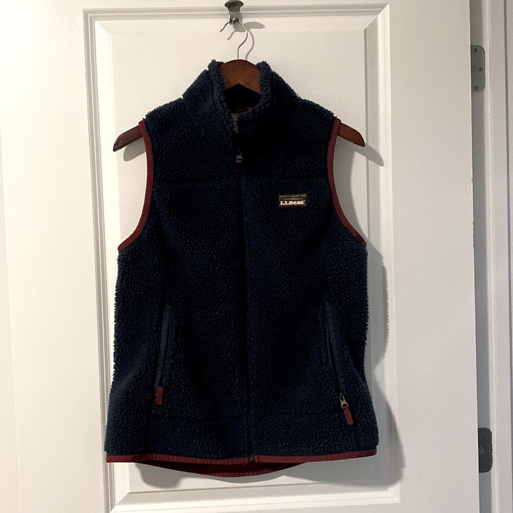 LL Bean Navy Sherpa Mountain Pile Fleece vest Medium